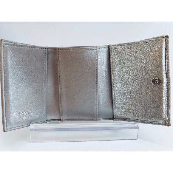 Chanel Metallic Caviar Quilted Flap Wallet SHW Series 31 2021 Authentic CoA - Picture 4 of 11